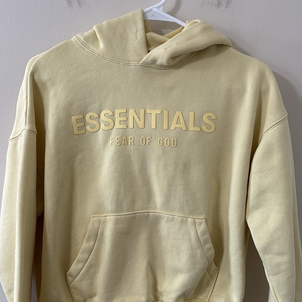 Essentials Fear of God Kids Pull-Over Hoodie Lemonade Size M (8) - Picture 4 of 10